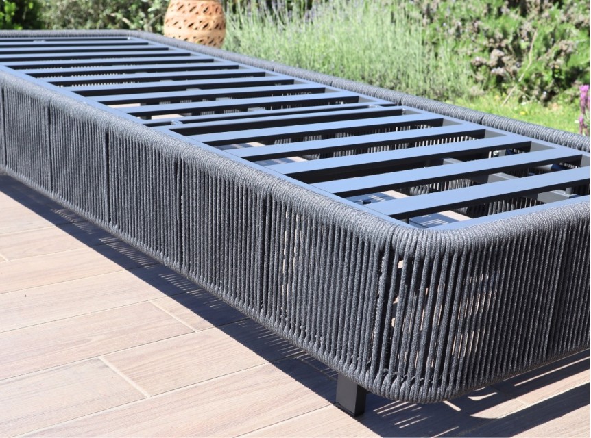 Sdraio per esterni di design