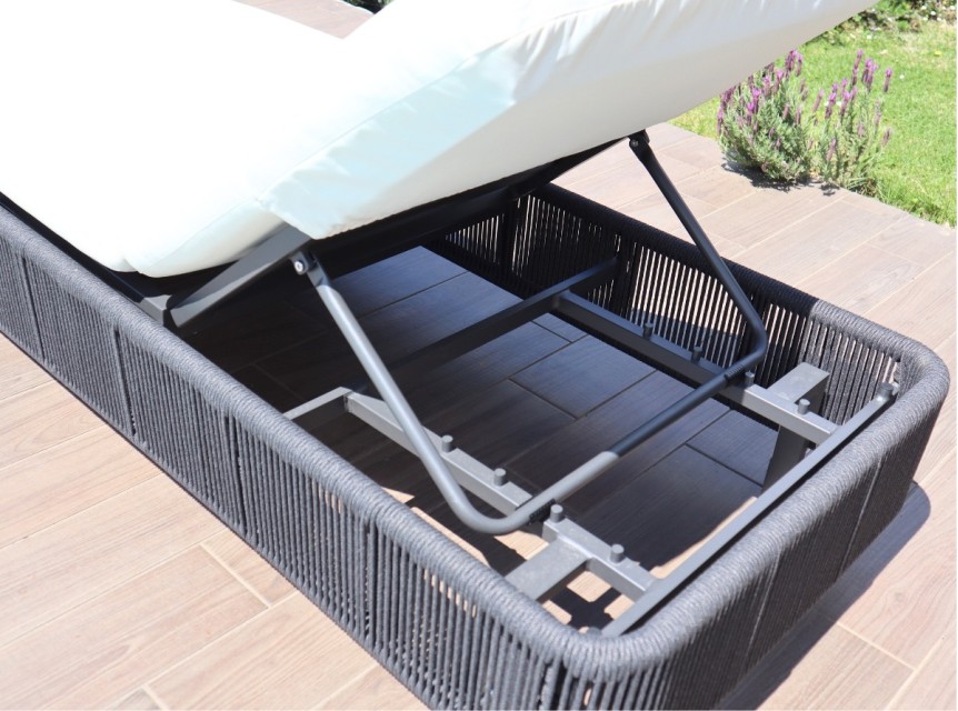 Schienale regolabile in 5 posizioni