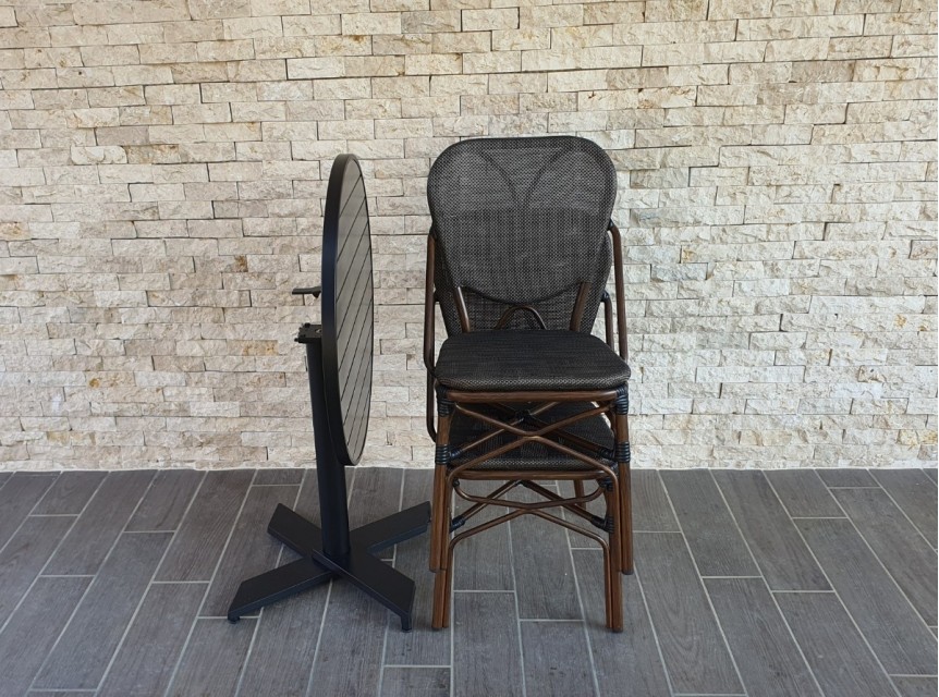 Tavolo da bar per esterno di qualità