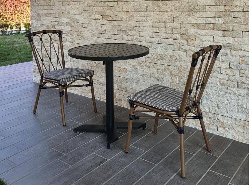 Tavolo bar da esterno con piano ribaltabile