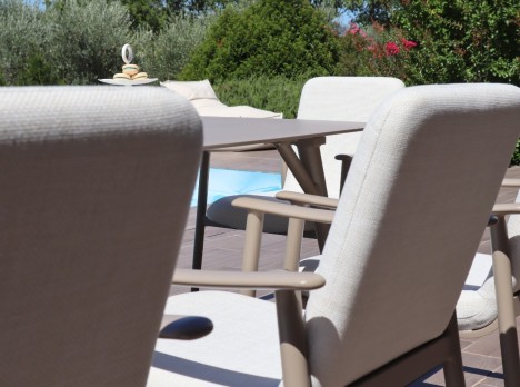 Set pranzo per sei persone per esterno