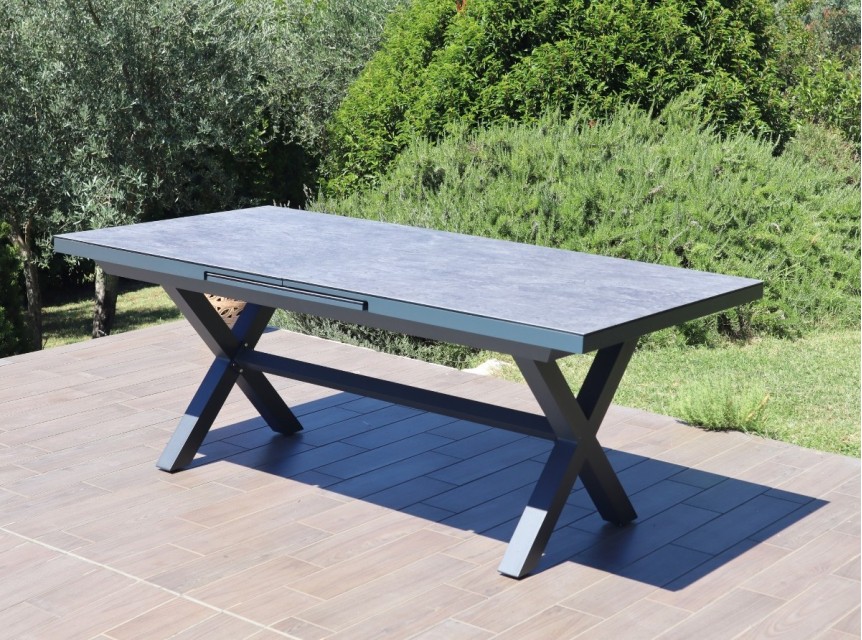 Tavolo allungabile da esterno
