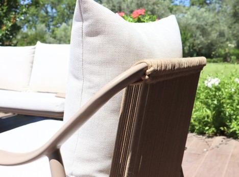 Divano da giardino di design