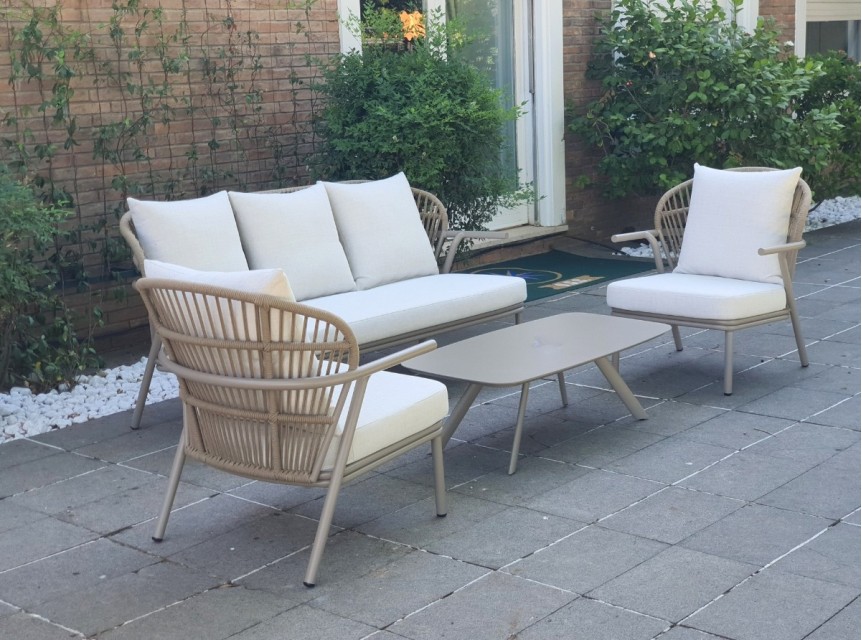 Salotto moderno per esterno