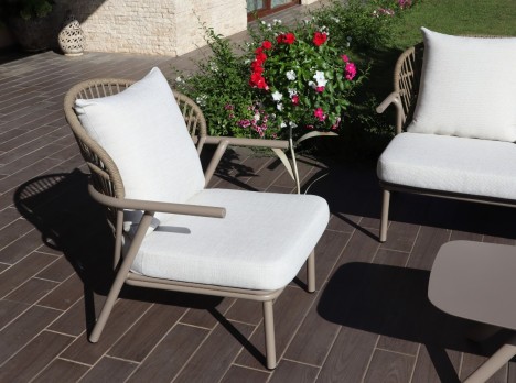 Poltrone comode per giardino