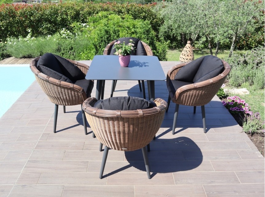 Set da pranzo per esterno quattro posti