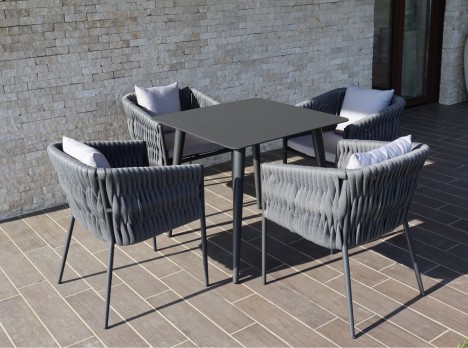 Tavolo da giardino in corda sintetica