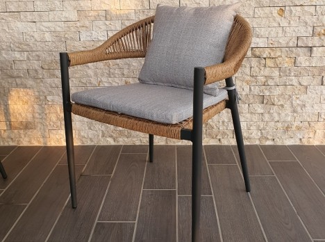 Poltroncine da esterno di design impilabili