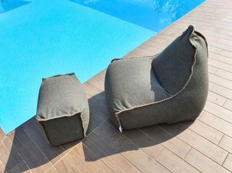 Poltrona da giardino imbottita per momenti di puro relax