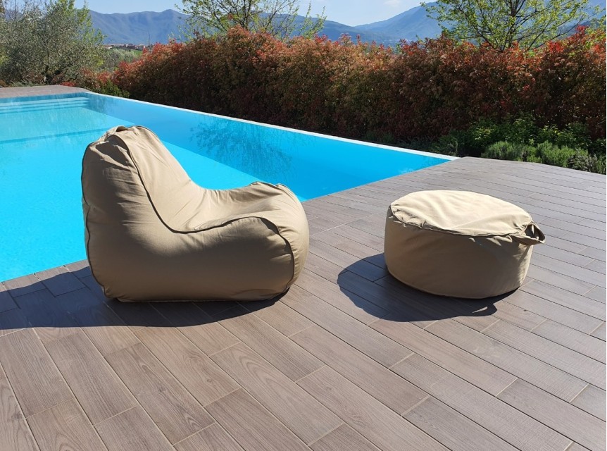 Pouf poggiapiedi in tessuto da esterno