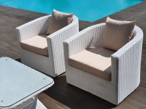 Divano da giardino confortevole per esterni