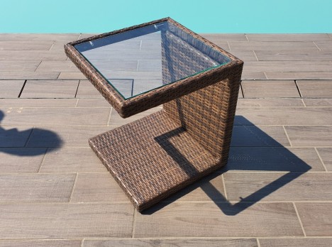 Tavolinetto da appoggio in rattan sintetico