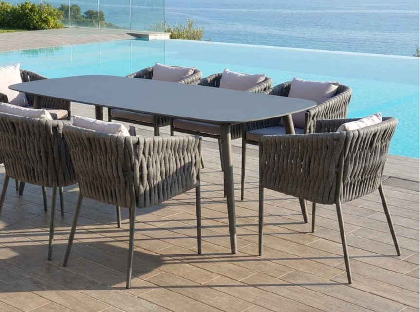 Set pranzo per esterno di design in alluminio e corda