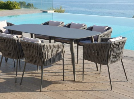 Set pranzo per esterno di design in alluminio e corda