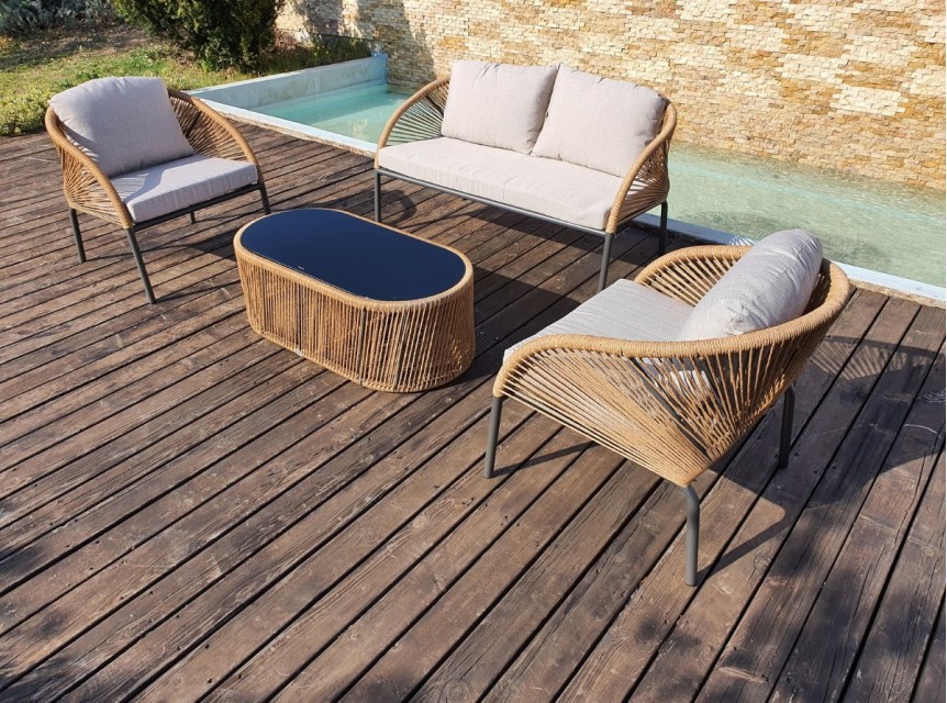 Salotto per esterno in alluminio e corda per piccoli spazi