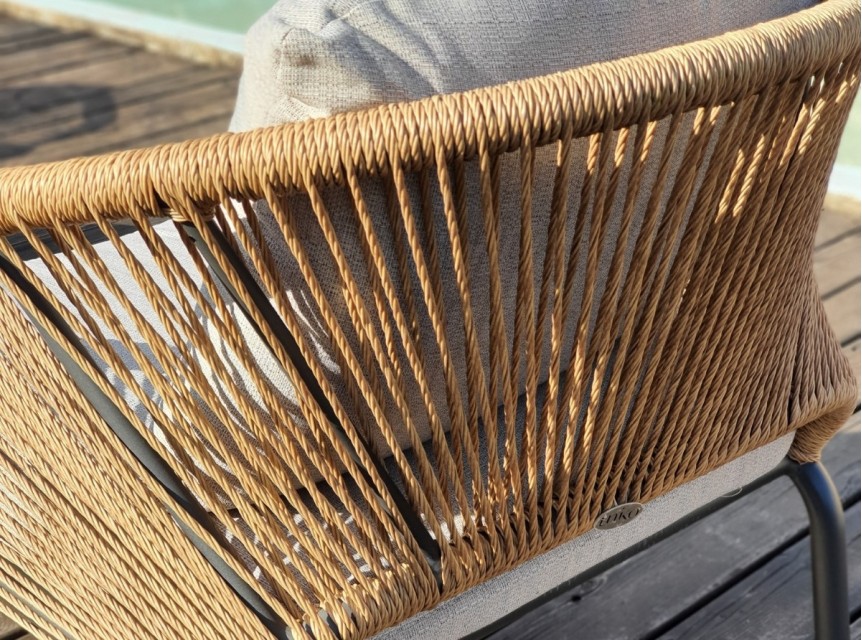 Corda intrecciata dai toni naturali