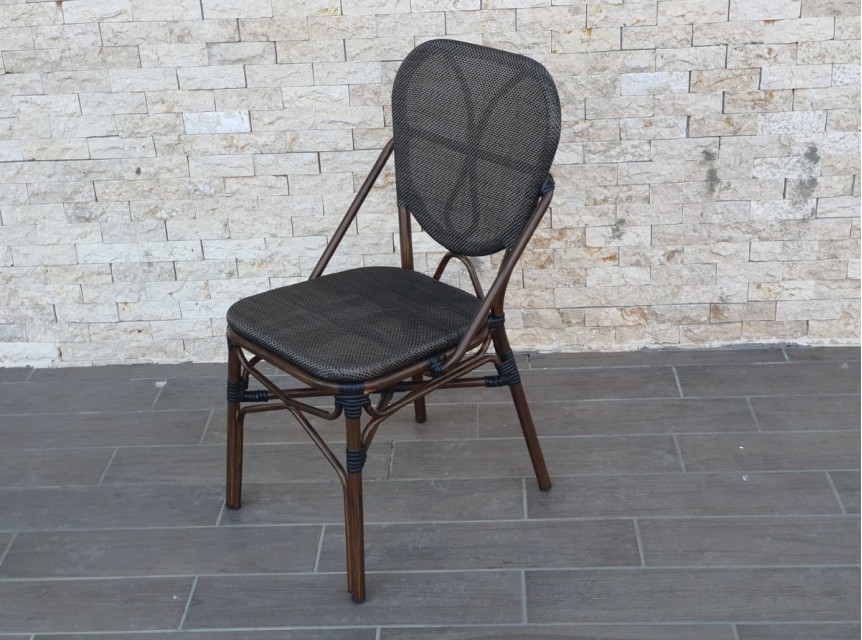 Sedia stile bistro impilabile per esterni