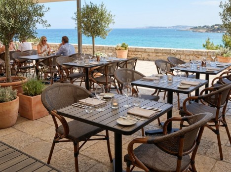 Sedia bistro con braccioli per esterno