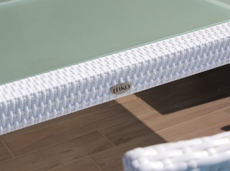 Tavolo per esterno XXL bianco con sedute incluse