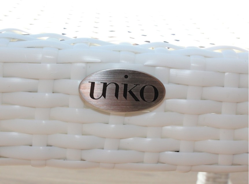 Tavolo da giardino bianco grandi dimensioni