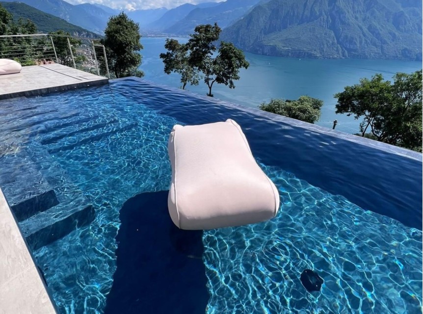 Materasso galleggiante imbottito ergonomico in tessuto