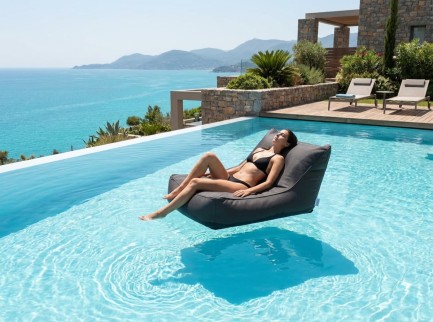 Poltrona galleggiante per piscina in tessuto grigio 2