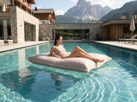 Cuscino galleggiante in tessuto per il massimo comfort in piscina