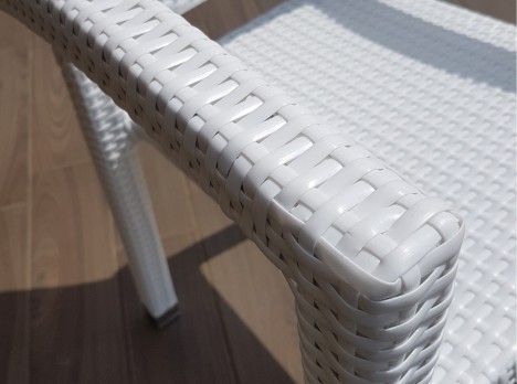 Sedia impilabile per arredo bar esterno