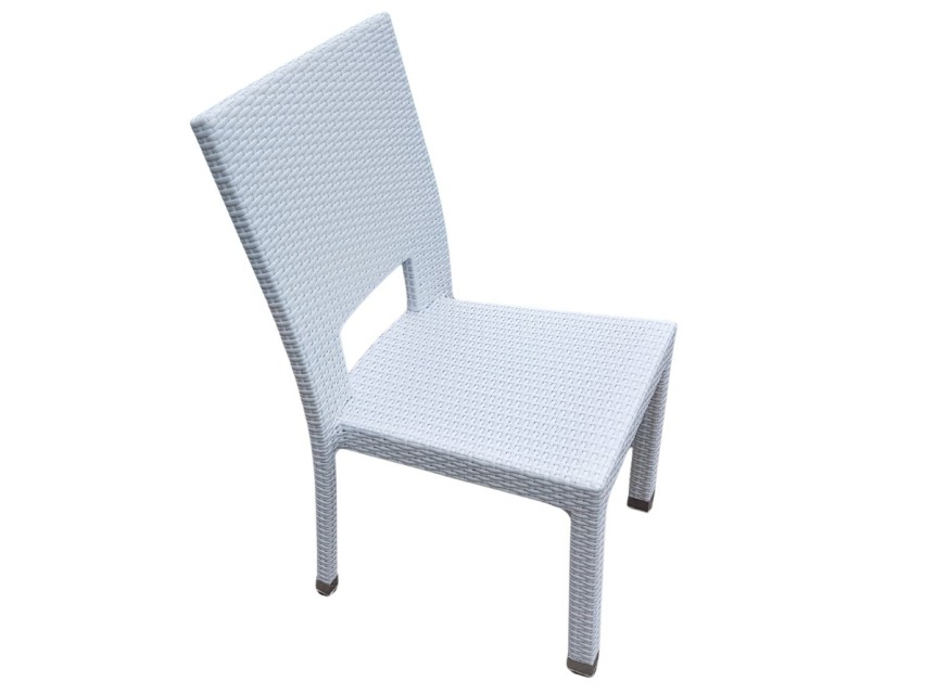 Sedia impilabile per esterno in rattan bianco