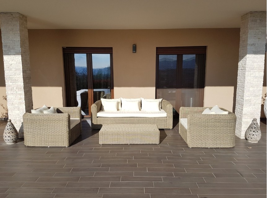 Salotto per giardino classico con intreccio in midollino sintetico