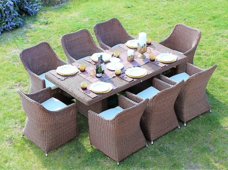 Tavolo da pranzo per giardino per otto persone
