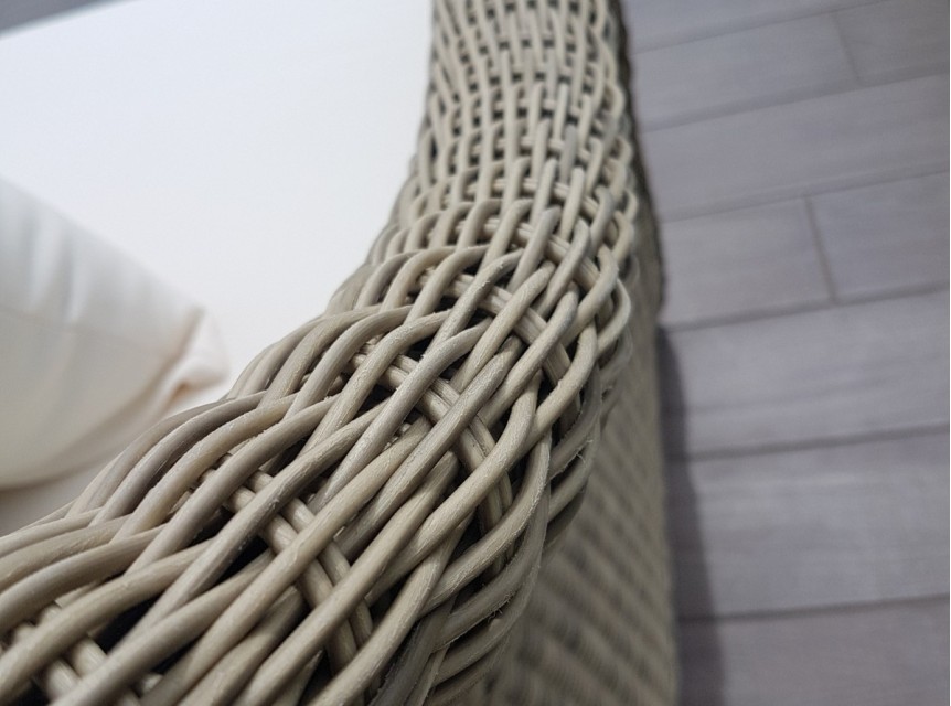 Cuscineria del salotto Vilena: comfort e stile per l’arredo da esterno