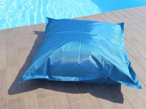 Cuscino gigante da giardino colorato turchese