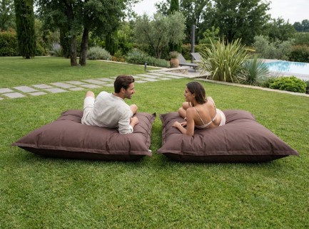 Cuscino gigante per esterno marrone