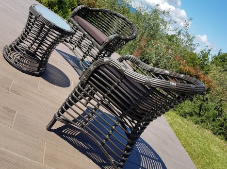 Poltroncine da esterno con tavolino basso