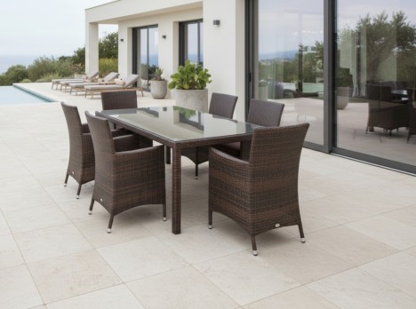 Tavolo sei posti da giardino con poltrone eleganti