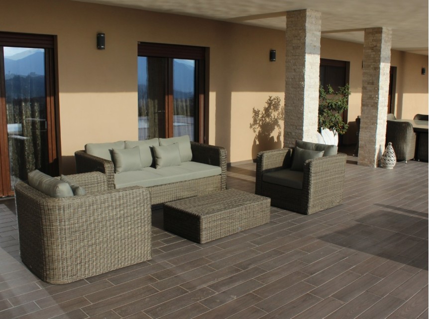 Divano da giardino grandi dimensioni grigio