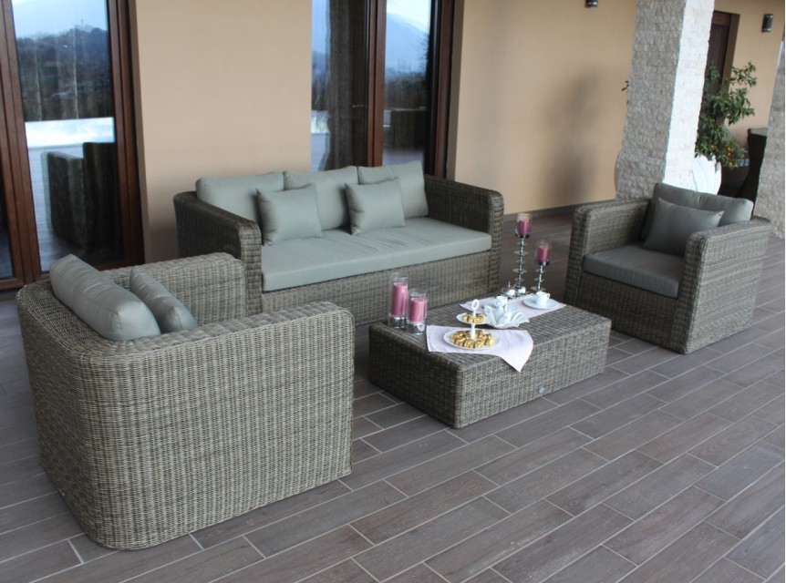 Salotto grande per esterno con divano e poltrone grigio