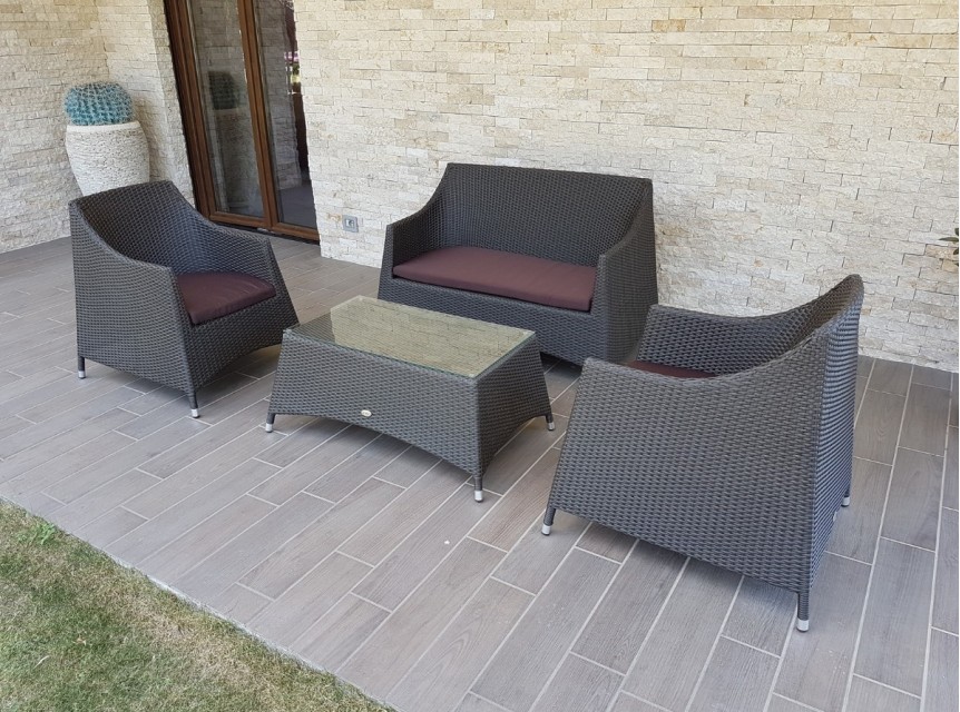 Salottino per esterni di alta qualità in rattan sintetico