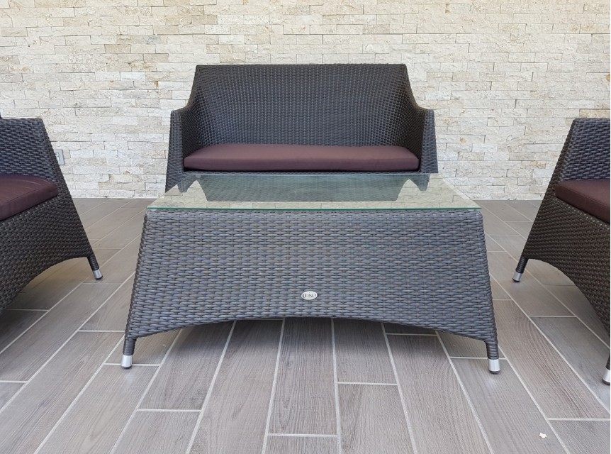 Salottino da giardino compatto per spazi outdoor ridotti