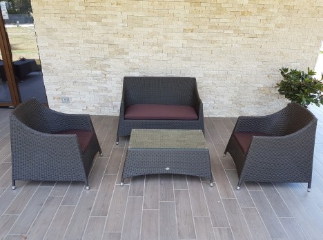 Salottino per esterni dal design minimale