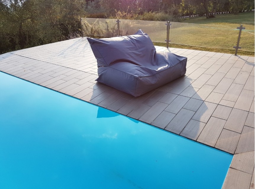 Poltrona a sacco per esterno due posti in tessuto outdoor grigio