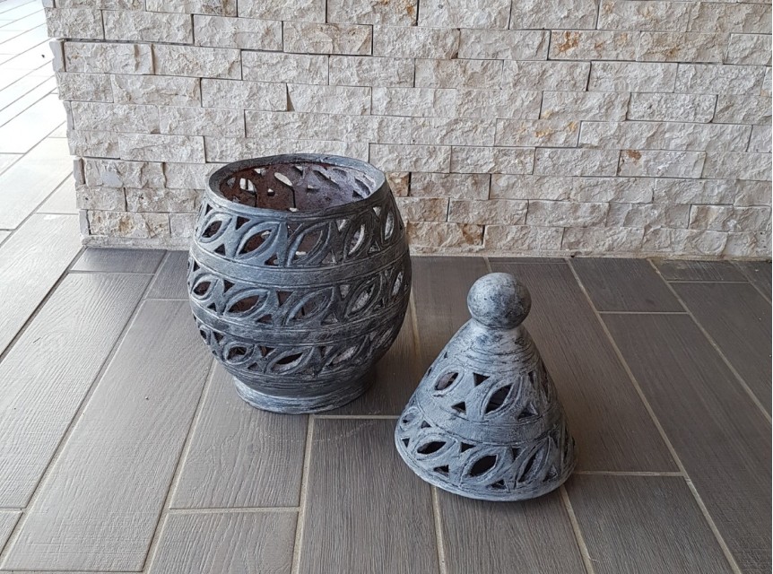 Lanterna artigianale di design per punti luce in giardino