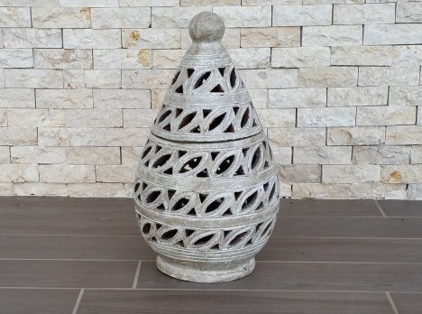 Lanterna da giardino in terracotta dipinta a mano