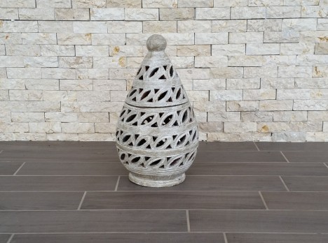Lanterna particolare da giardino in terracotta