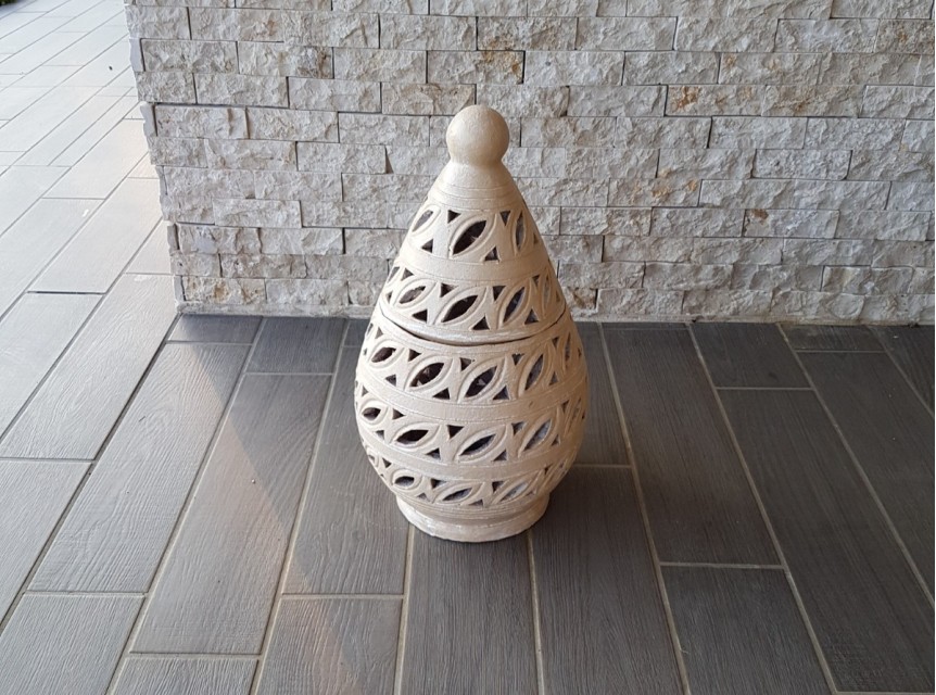 Lanterna per esterno artigianale in terracotta colore white