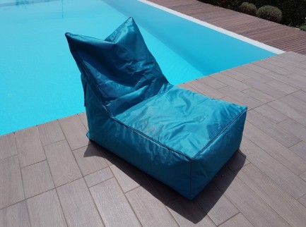 Poltrona di design in tessuto impermeabile da esterno 2