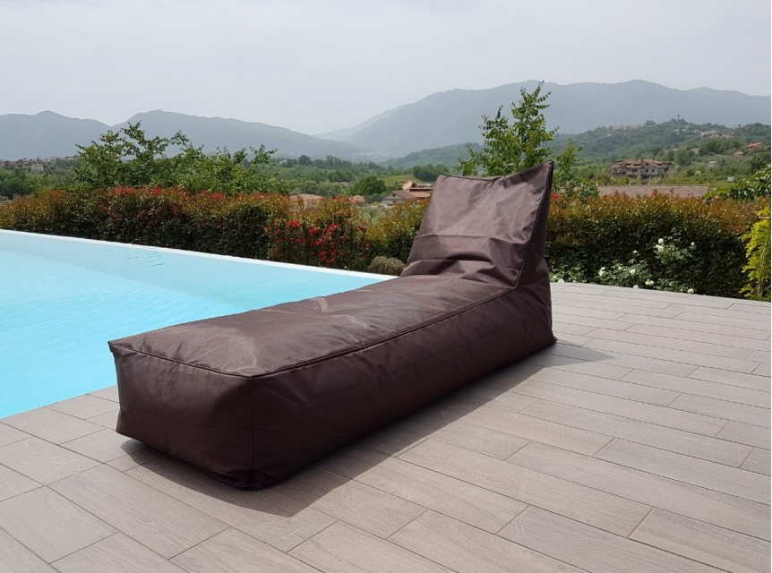 Lettino da giardino in tessuto per relax all'aria aperta