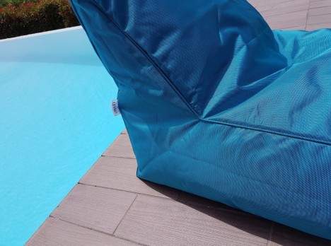 Tessuto per esterno con rivestimento interno in pvc turchese
