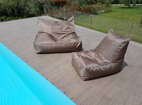 Poltrona a sacco due posti da giardino tortora